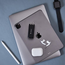 Load image into Gallery viewer, OMNIA X6i PD / QC 66W Compact Wall Charger + PeAk II C120B USB-C to Lightning Cable (1.2M)