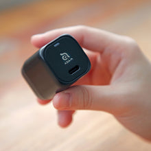 Load image into Gallery viewer, OMNIA P3 USB-C 33W Compact Wall Charger