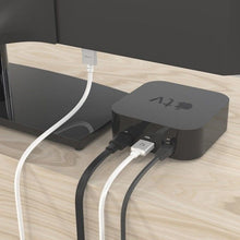 Load image into Gallery viewer, PeAk II Ultra HD 4K 60Hz HDMI Cable (2M)