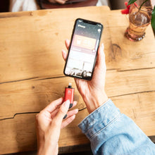 Load image into Gallery viewer, iKlips C Apple Lightning/USB-C Flash Drive
