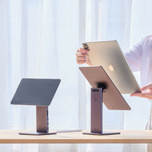 Load image into Gallery viewer, Mag M Pro Magnetic 8-in-1 iPad Stand Hub + OMNIA F6 65W Super Charging Kit-UK Plug